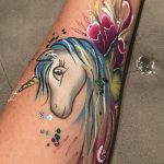 Buntes Einhorn für Geburtstag